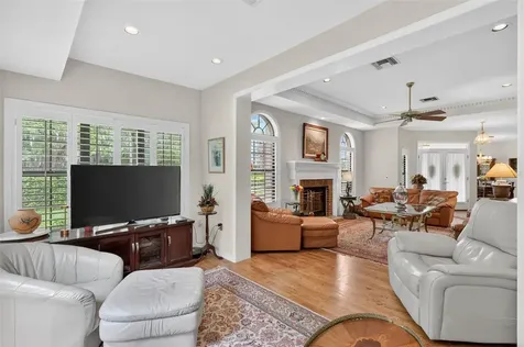 621 High Point Drive Mount Dora FL 32757
