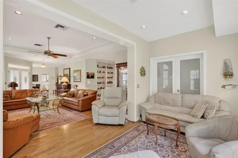 621 High Point Drive Mount Dora FL 32757