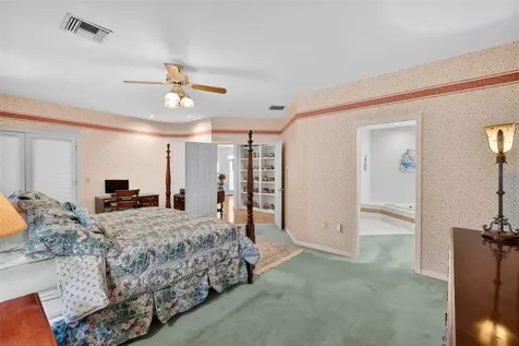 621 High Point Drive Mount Dora FL 32757