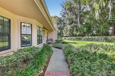 621 High Point Drive Mount Dora FL 32757
