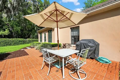 621 High Point Drive Mount Dora FL 32757