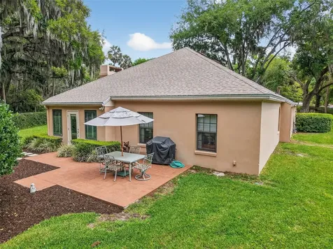 621 High Point Drive Mount Dora FL 32757