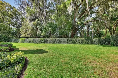 621 High Point Drive Mount Dora FL 32757