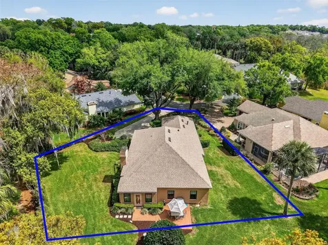 621 High Point Drive Mount Dora FL 32757