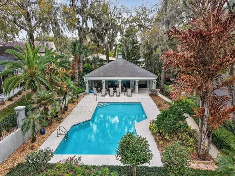 621 High Point Drive Mount Dora FL 32757