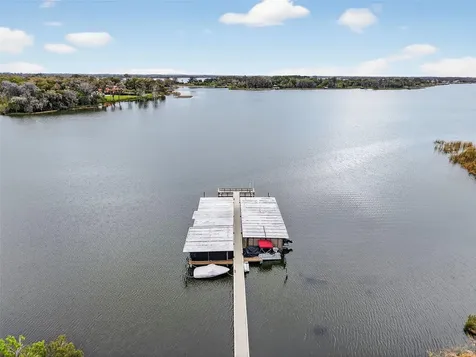 621 High Point Drive Mount Dora FL 32757