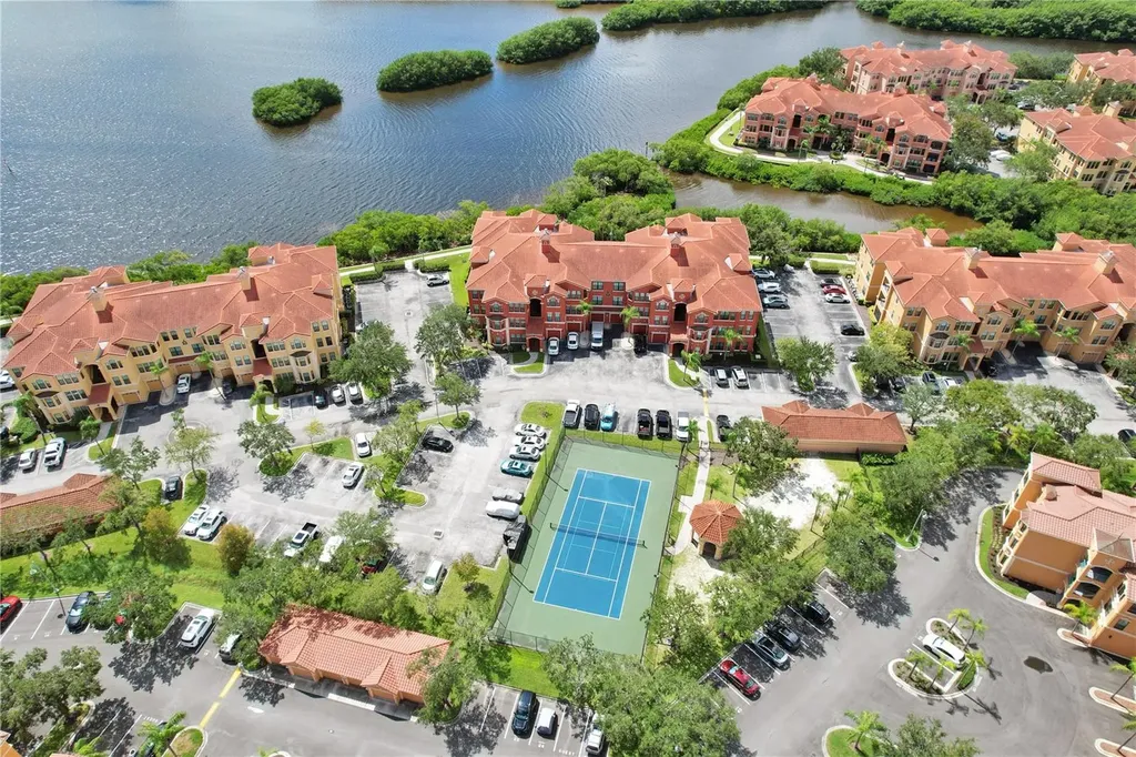 2724 Via Murano Clearwater FL 33764