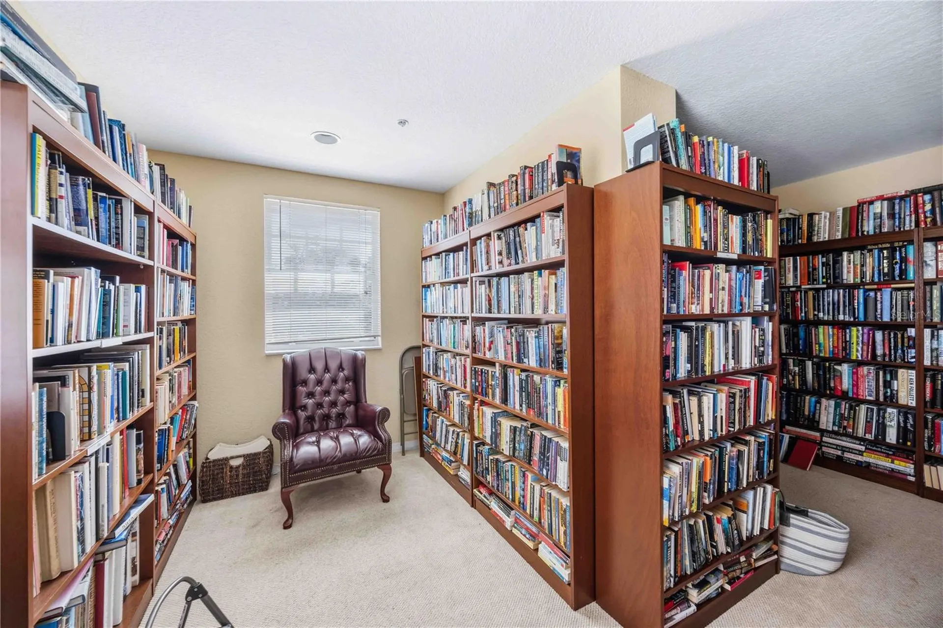 1064 N Tamiami Trail Sarasota FL 34236