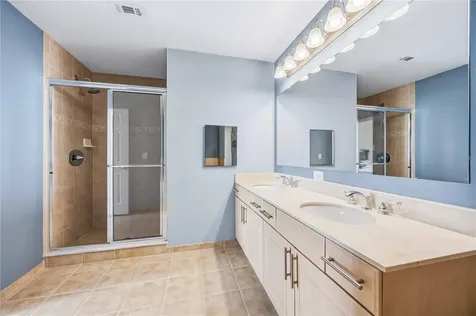 1064 N Tamiami Trail Sarasota FL 34236