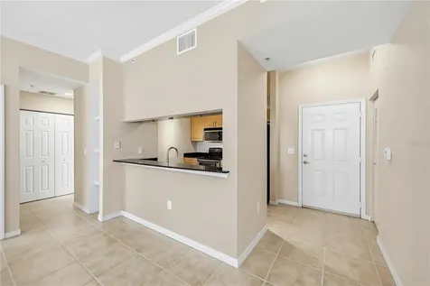 1064 N Tamiami Trail Sarasota FL 34236