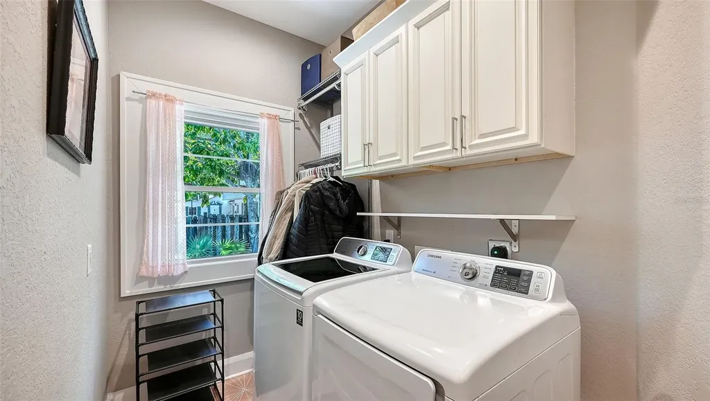 204 24th Street W Bradenton FL 34205