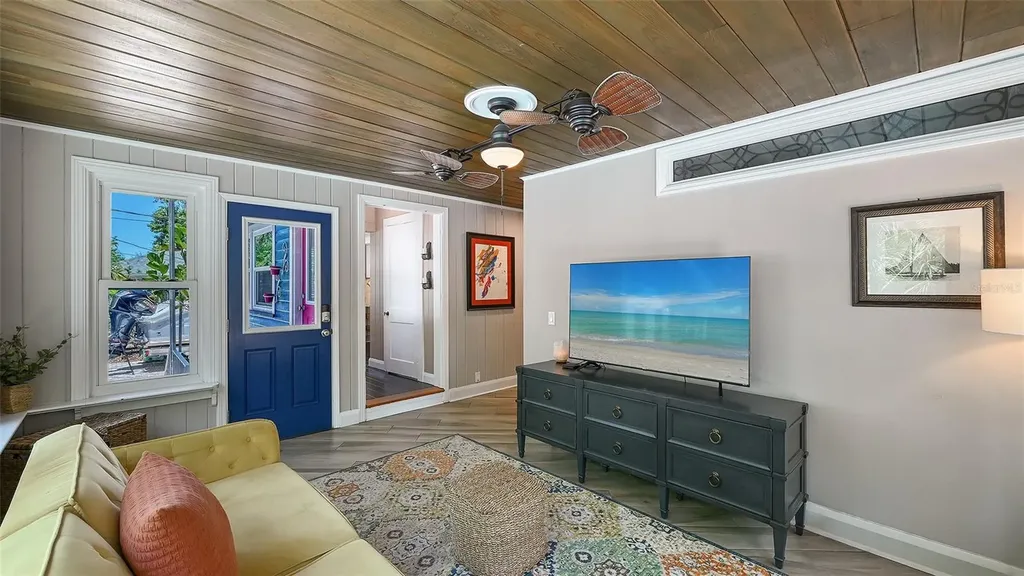 204 24th Street W Bradenton FL 34205