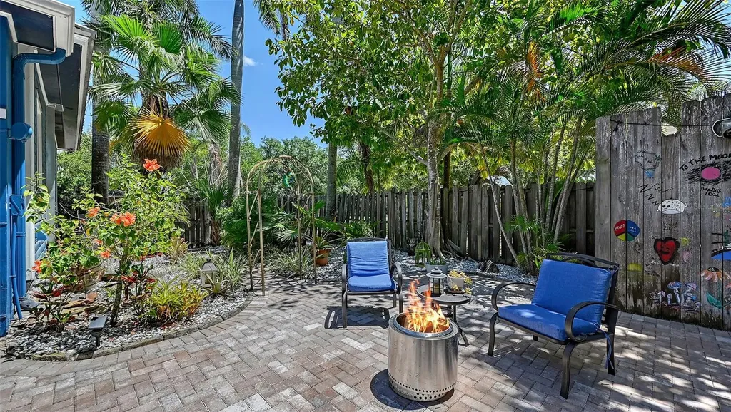204 24th Street W Bradenton FL 34205