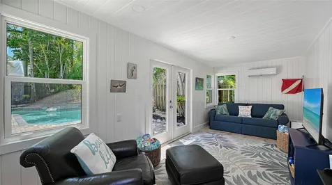 204 24th Street W Bradenton FL 34205