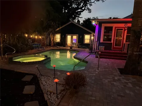 204 24th Street W Bradenton FL 34205