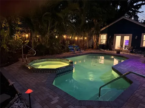 204 24th Street W Bradenton FL 34205