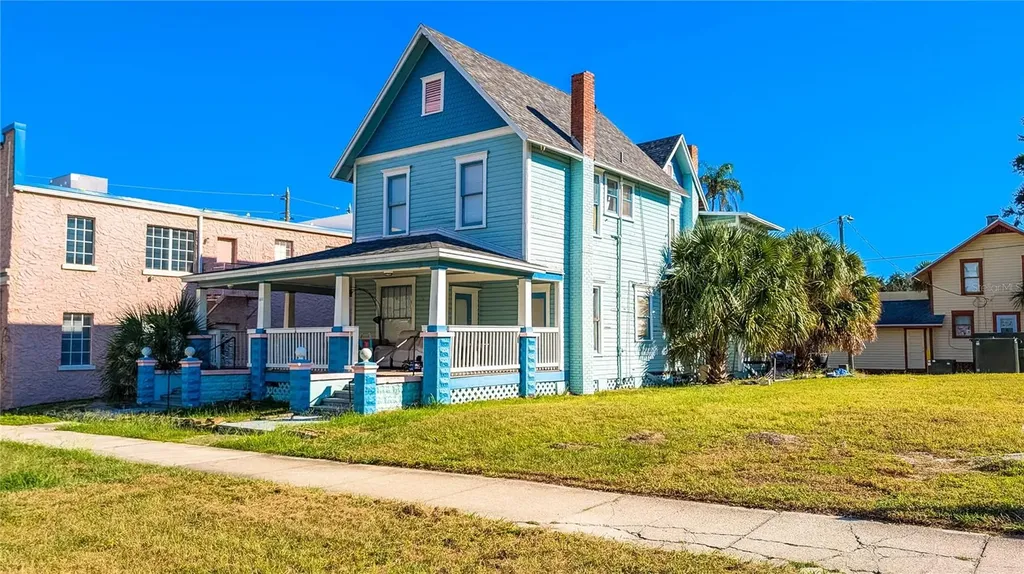 610 4th Avenue S St Petersburg FL 33701