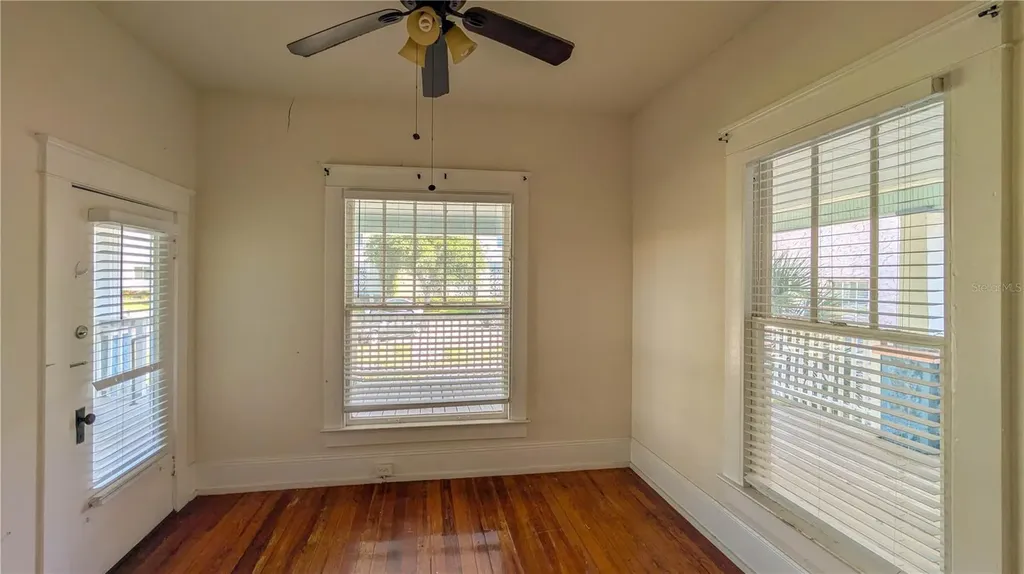 610 4th Avenue S St Petersburg FL 33701