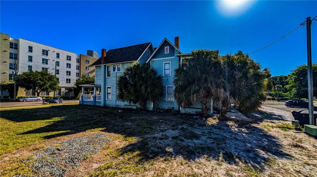 610 4th Avenue S St Petersburg FL 33701