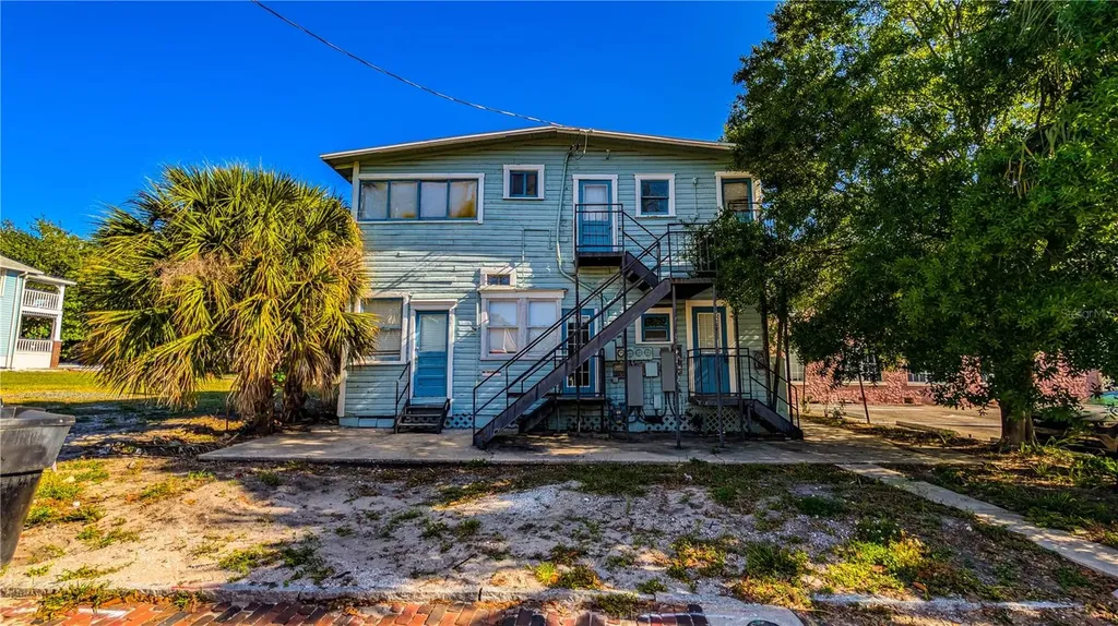 610 4th Avenue S St Petersburg FL 33701