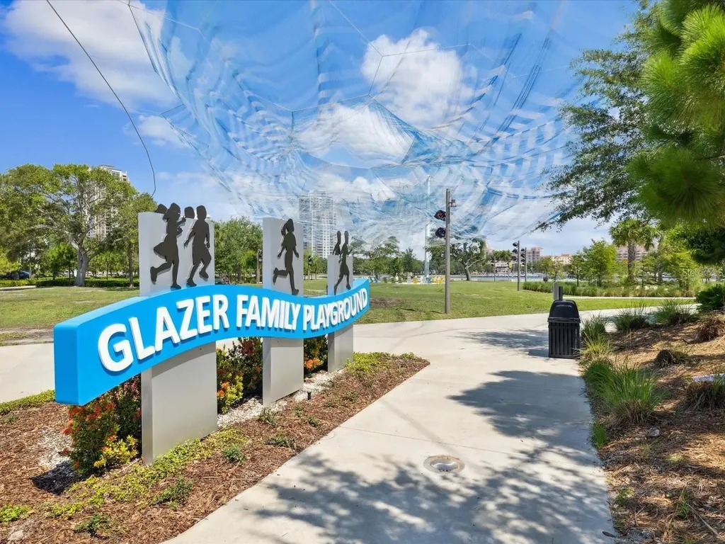 610 4th Avenue S St Petersburg FL 33701