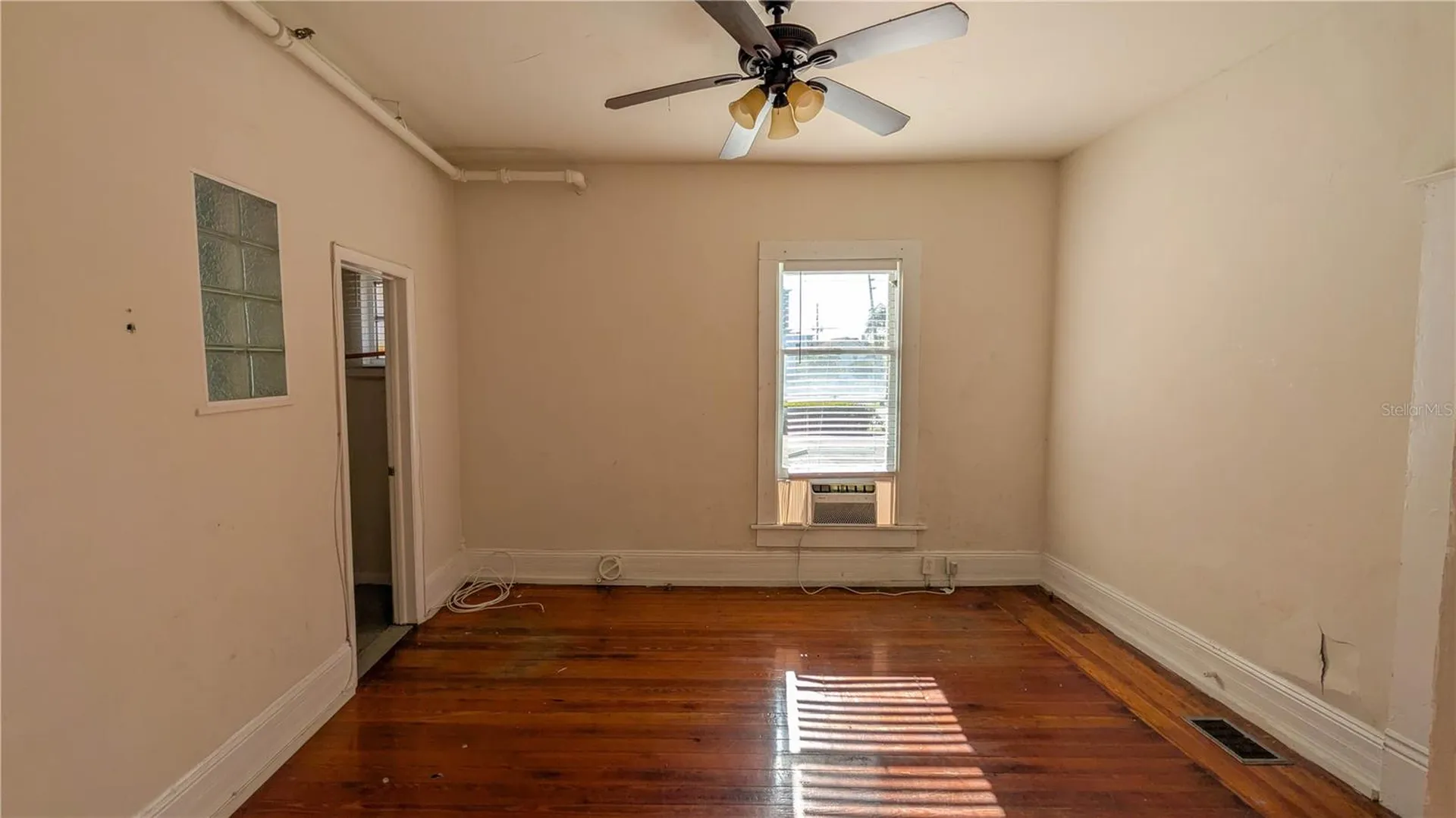 610 4th Avenue S St Petersburg FL 33701