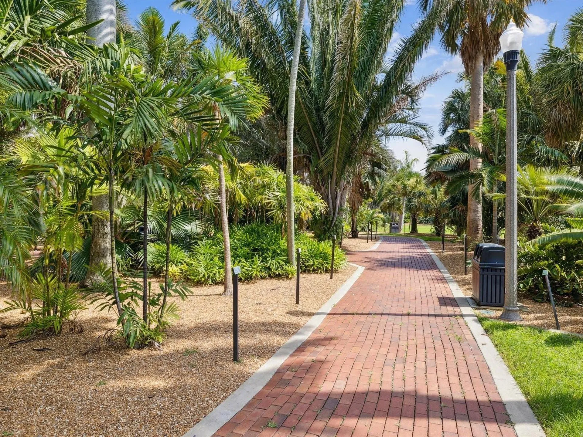 610 4th Avenue S St Petersburg FL 33701