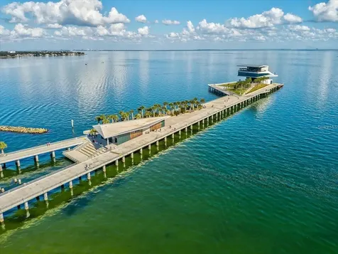 610 4th Avenue S St Petersburg FL 33701