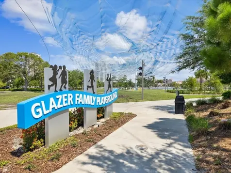 610 4th Avenue S St Petersburg FL 33701