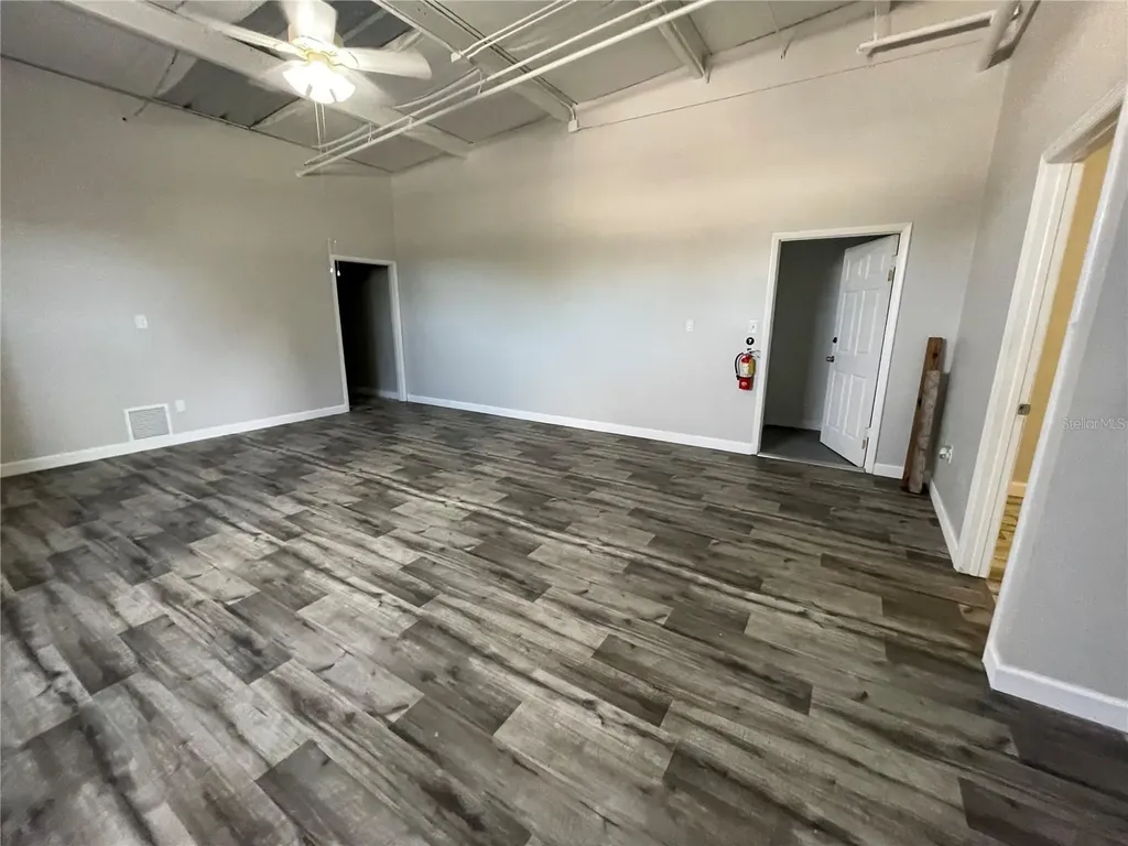 201 E Main Street Leesburg FL 34748