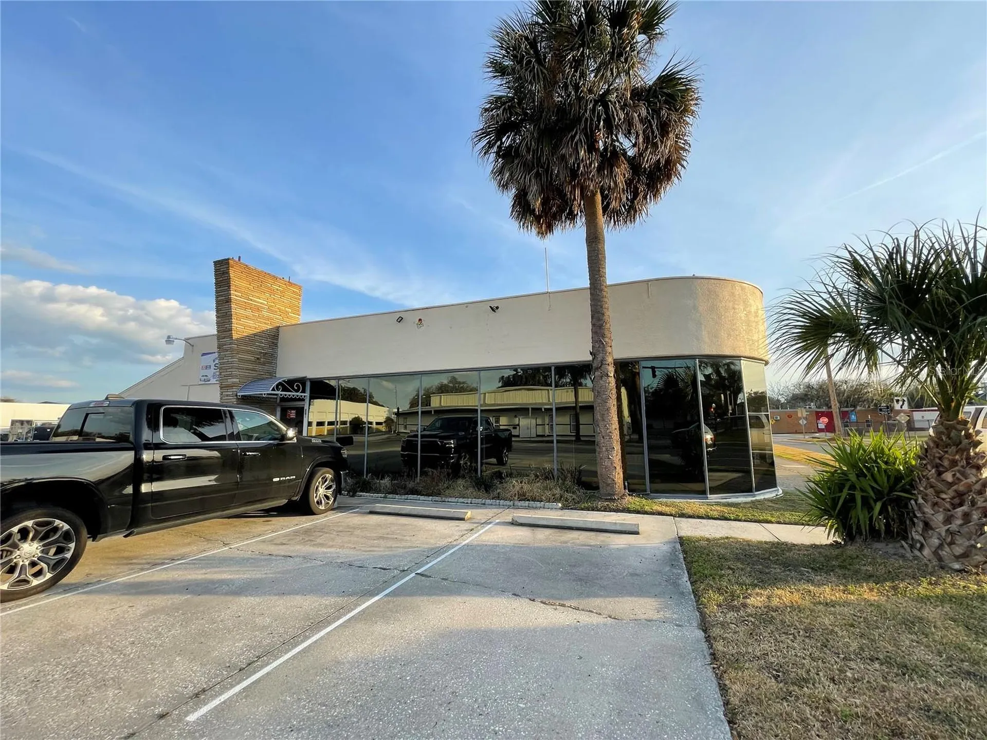 201 E Main Street Leesburg FL 34748