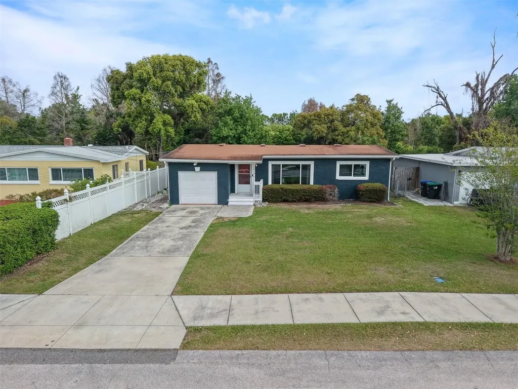 1415 Carlson Drive Orlando FL 32804