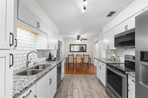 1415 Carlson Drive Orlando FL 32804