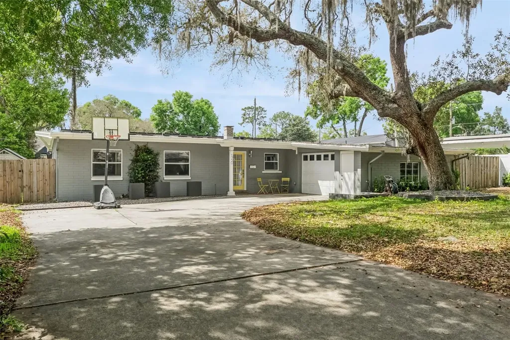 1750 Pocahontas Path Maitland FL 32751
