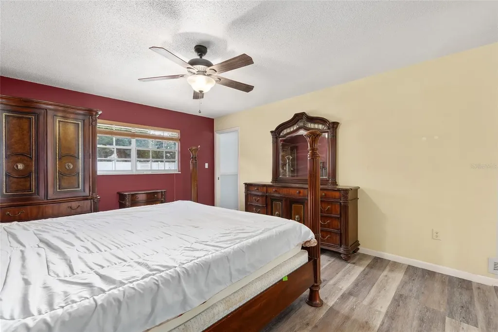 2130 NE 9th Street Ocala FL 34470