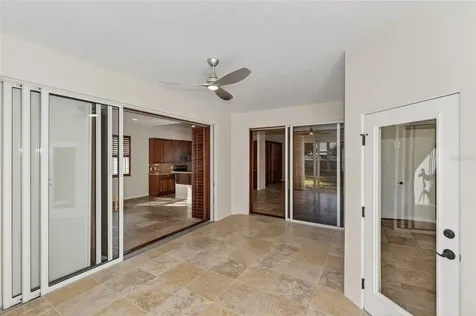 8124 Tabbystone Place Bradenton FL 34201