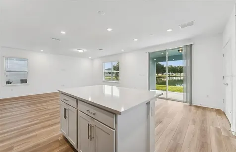 9752 Crescent Moon Drive Riverview FL 33578