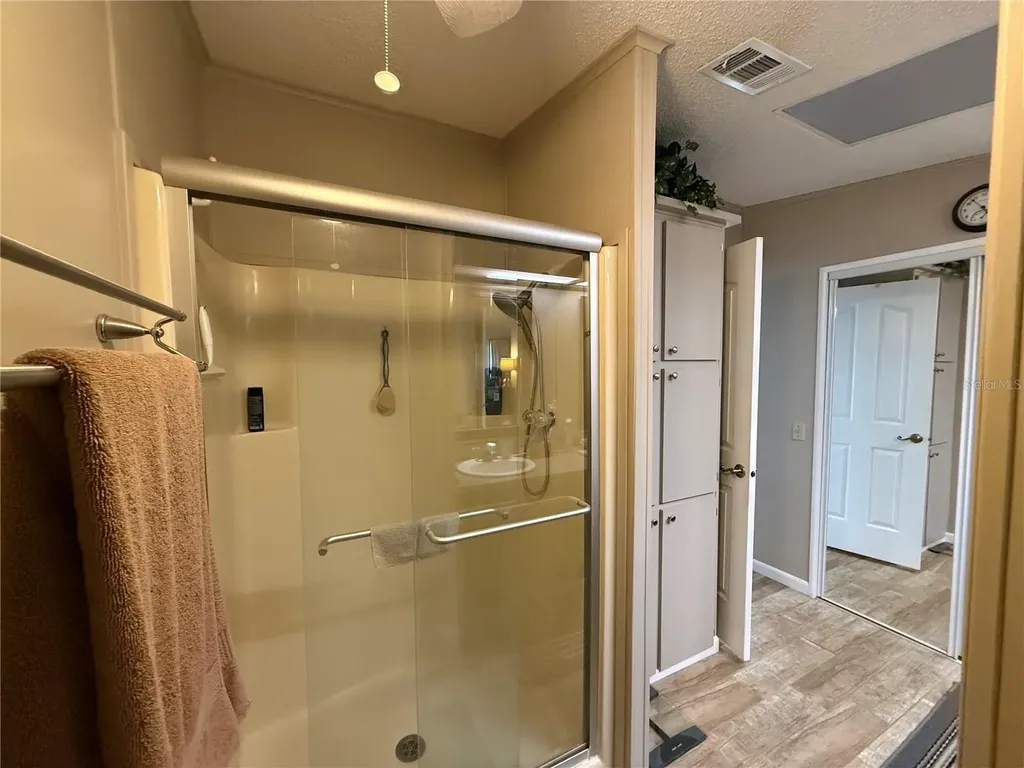 807 Oak Boulevard Wildwood FL 34785