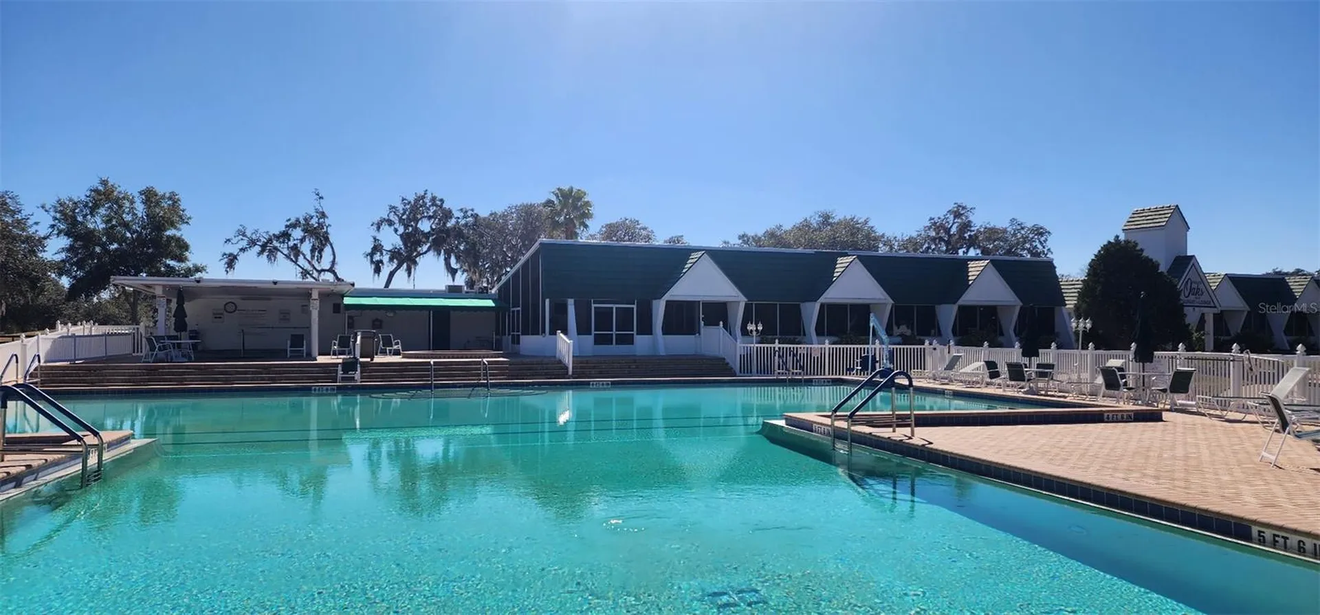 807 Oak Boulevard Wildwood FL 34785