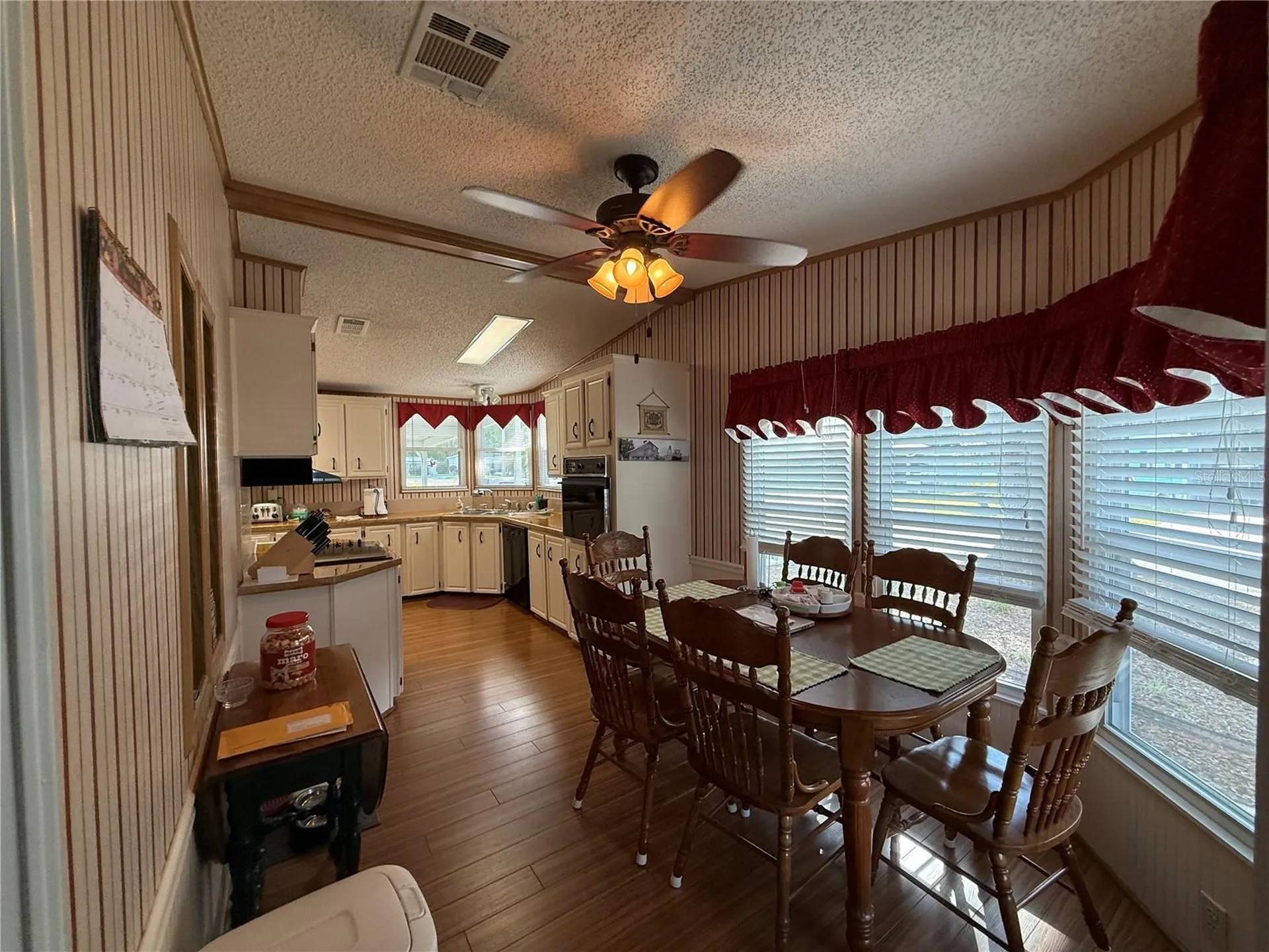 807 Oak Boulevard Wildwood FL 34785
