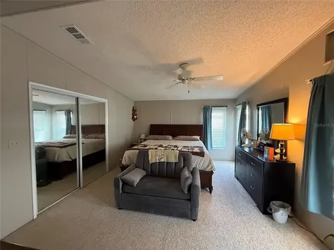 807 Oak Boulevard Wildwood FL 34785