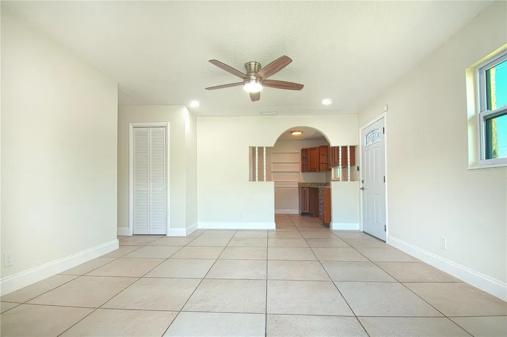 8307 Libby Lane Tampa FL 33619
