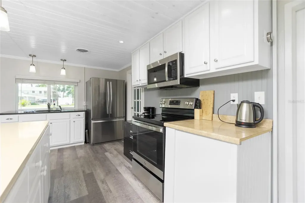 495 S Mccall Road Englewood FL 34223