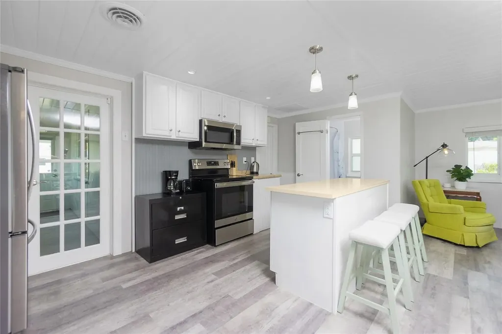 495 S Mccall Road Englewood FL 34223