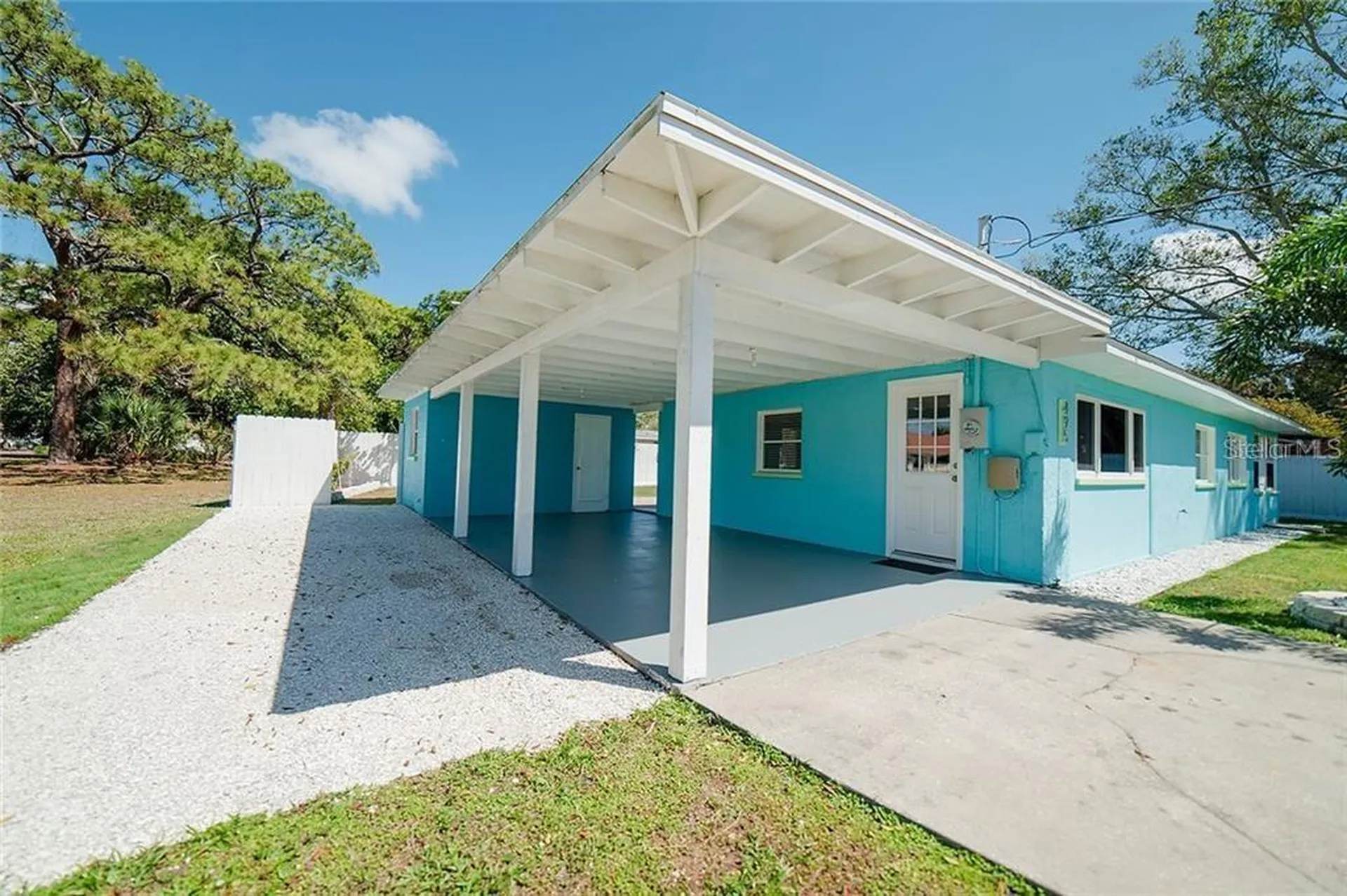 495 S Mccall Road Englewood FL 34223