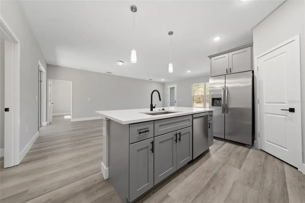 762 Marion Oaks Manor Ocala FL 34473