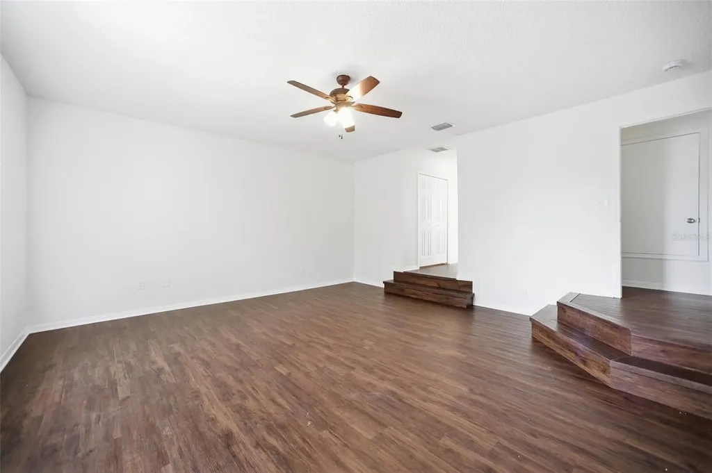 716 Grand Canyon Drive Valrico FL 33594