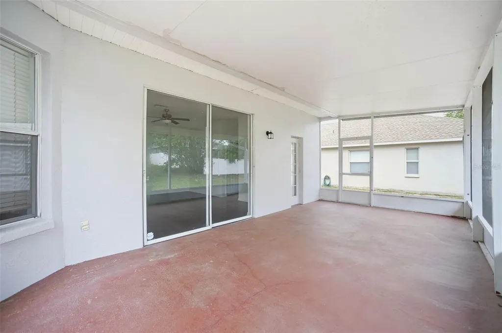 716 Grand Canyon Drive Valrico FL 33594