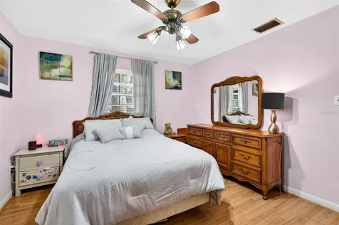 1417 W Yukon Street Tampa FL 33604