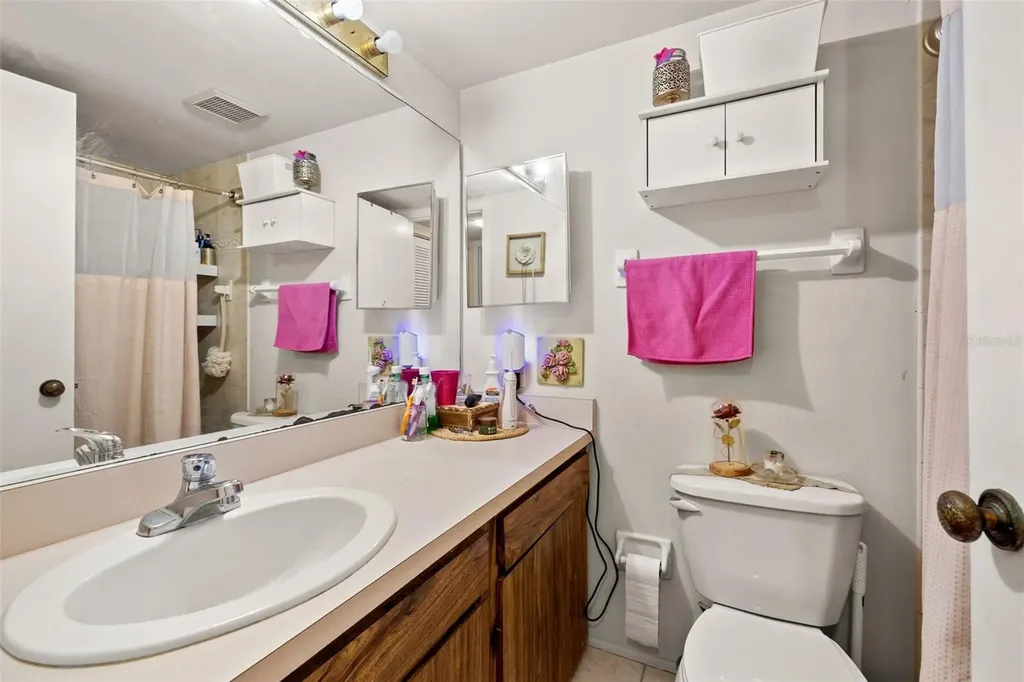 2200 Bahia Vista Street Sarasota FL 34239